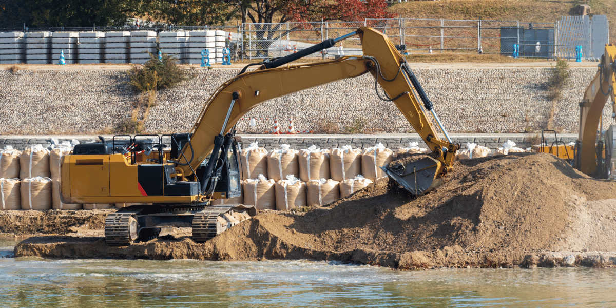 US Aqua dredging equipment on coastal project