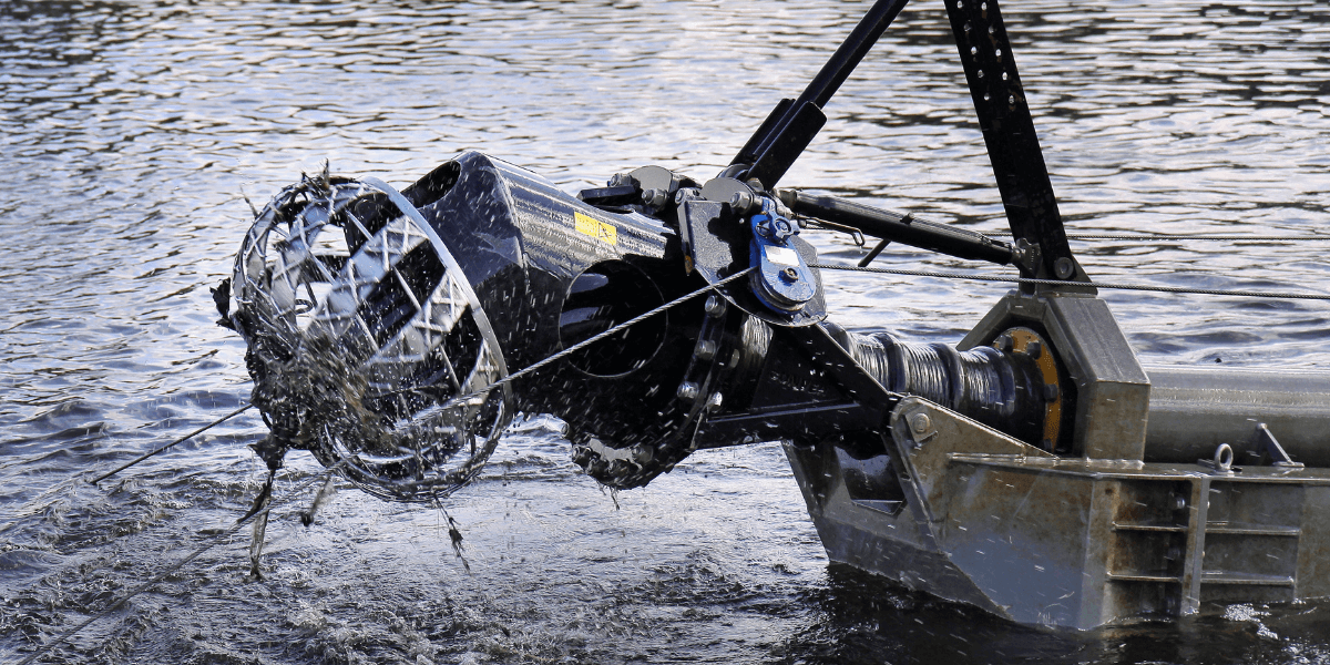 US Aqua dredging equipment in the Gulf of Mexico extracting sediment.