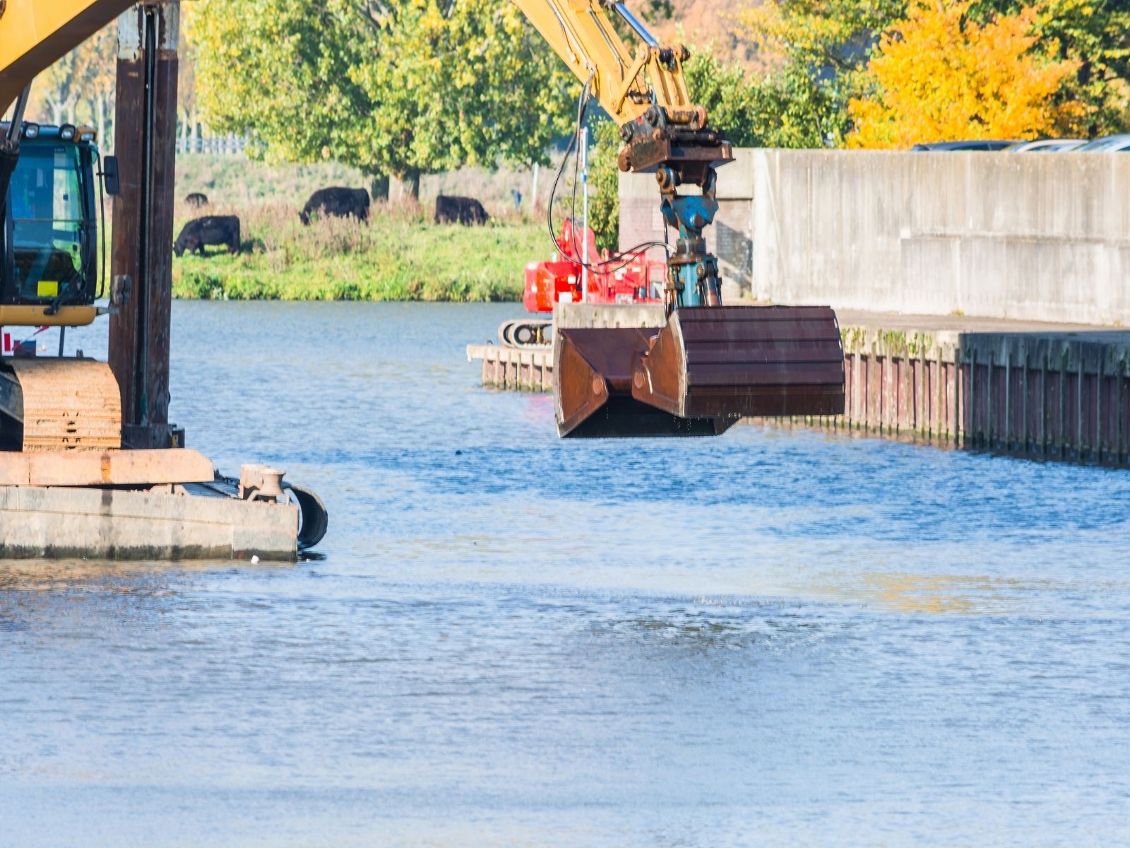 dam dredging